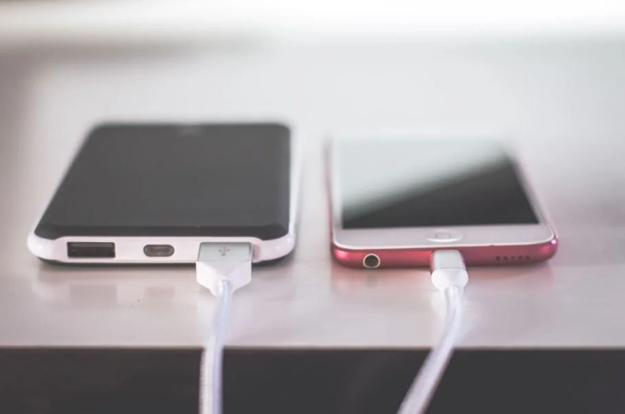 Maximizing Efficiency: How Charging Carts Streamline Device Management charging carts