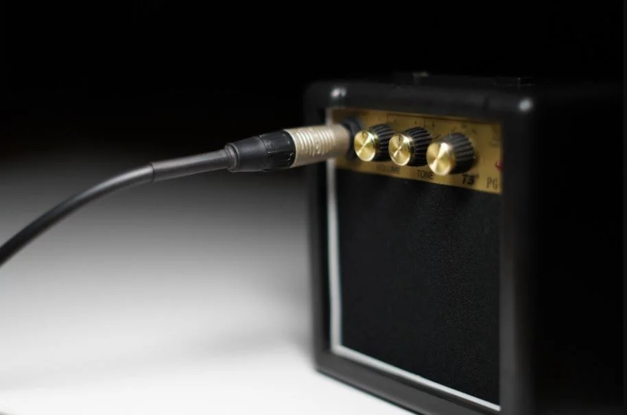 Using a Precision Power Amplifier like Modulus 686 in Your Audio Setup precision power amplifier