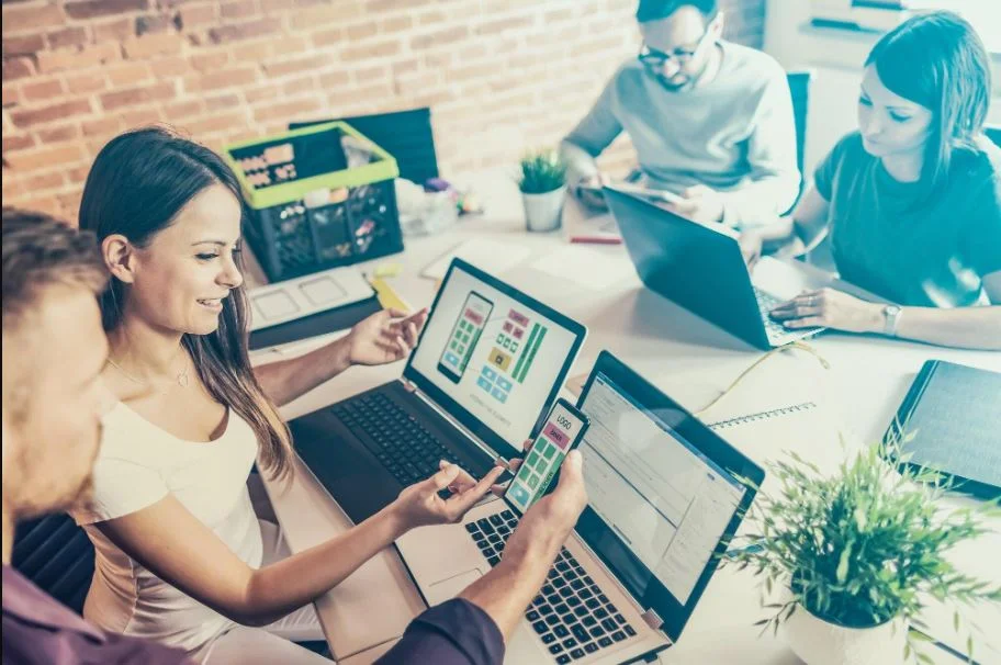 Latest UX/UI Trends: What’s Hot in Design? ui trends